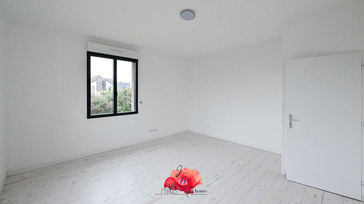 Maison à SAINT-ROMAIN-DE-COLBOSC