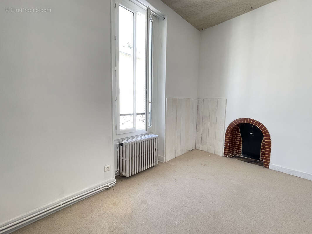 Périgueux centre — Grande maison familiale, 4 niveaux, jardin - photo 14