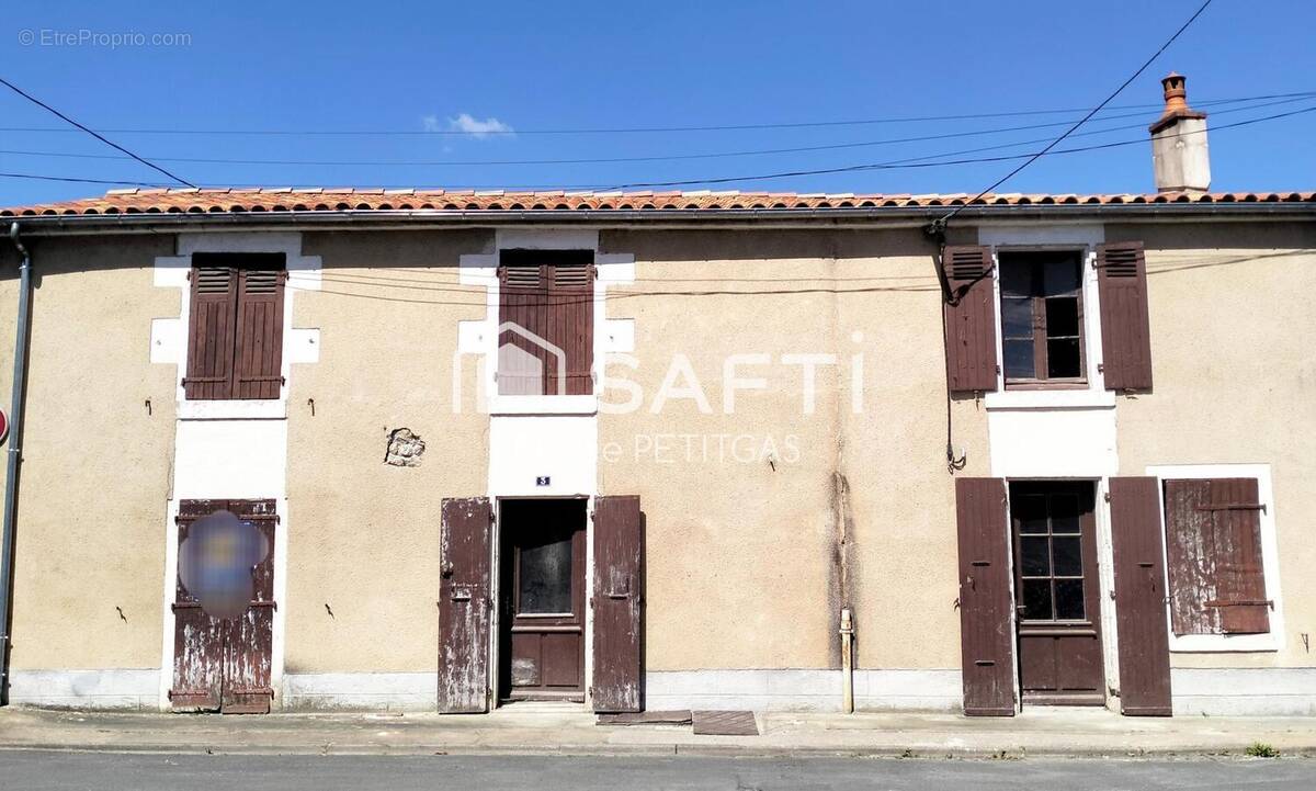 Photo 1 - Maison à FONTENAY-LE-COMTE