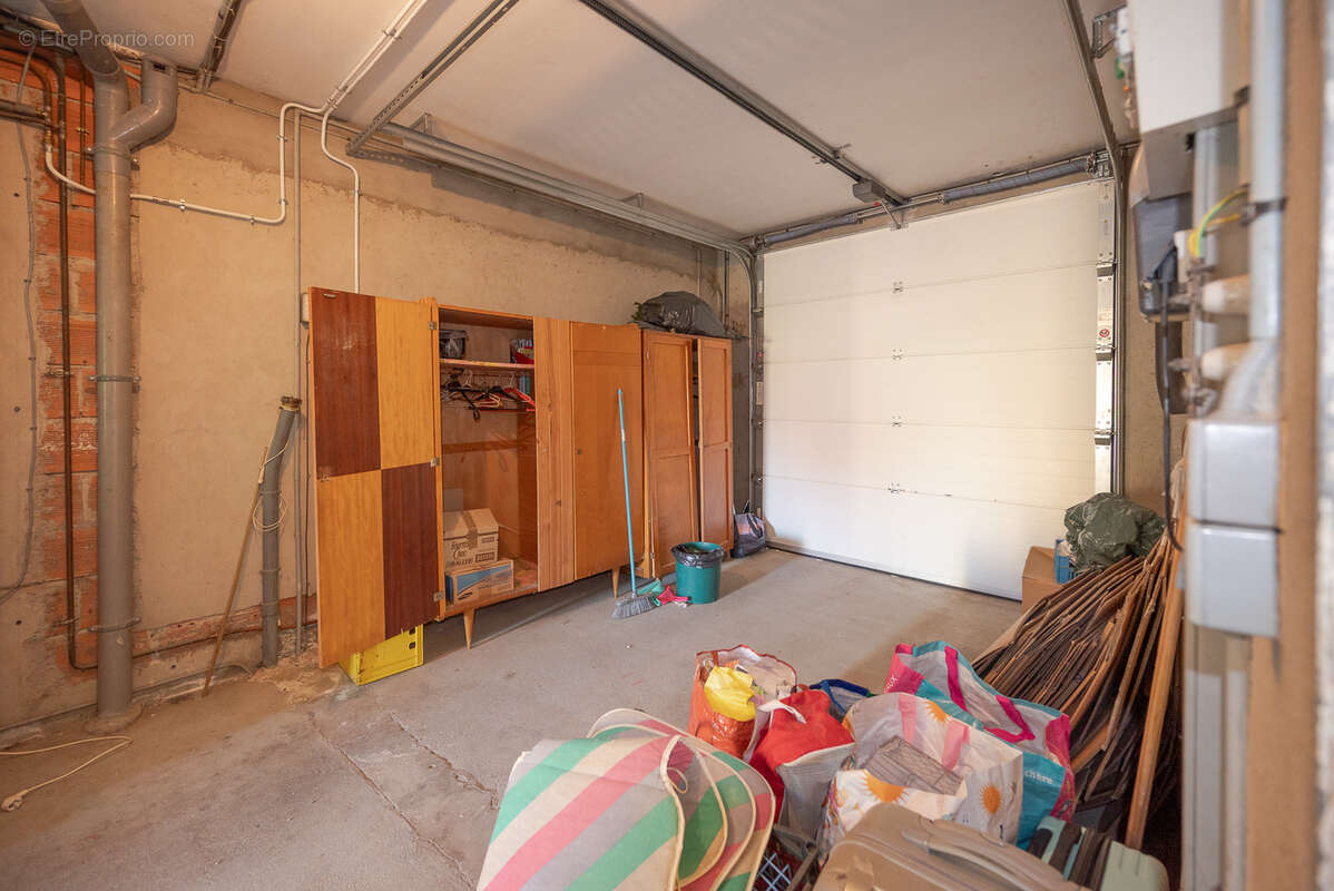 MaisonT5  avec 2 garages sur terrains clos - photo 22