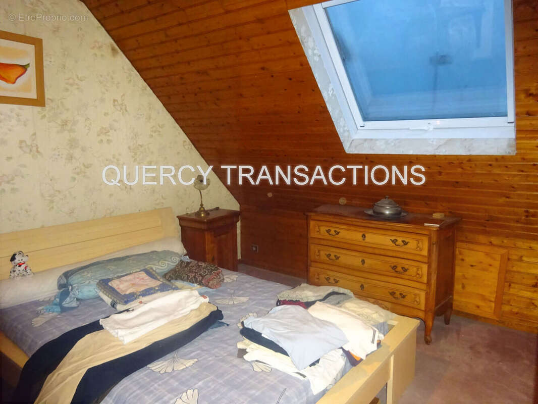 ch 3 etage - Maison à CAHORS