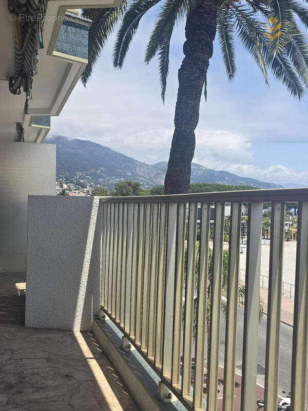 Appartement à ROQUEBRUNE-CAP-MARTIN