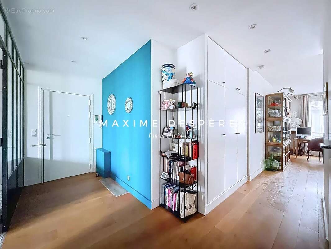 Appartement à NEUILLY-SUR-SEINE