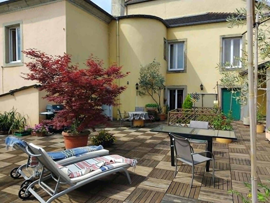 Appartement à BOURBONNE-LES-BAINS