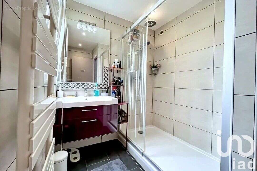 Photo 6 - Appartement à SAVIGNY-LE-TEMPLE