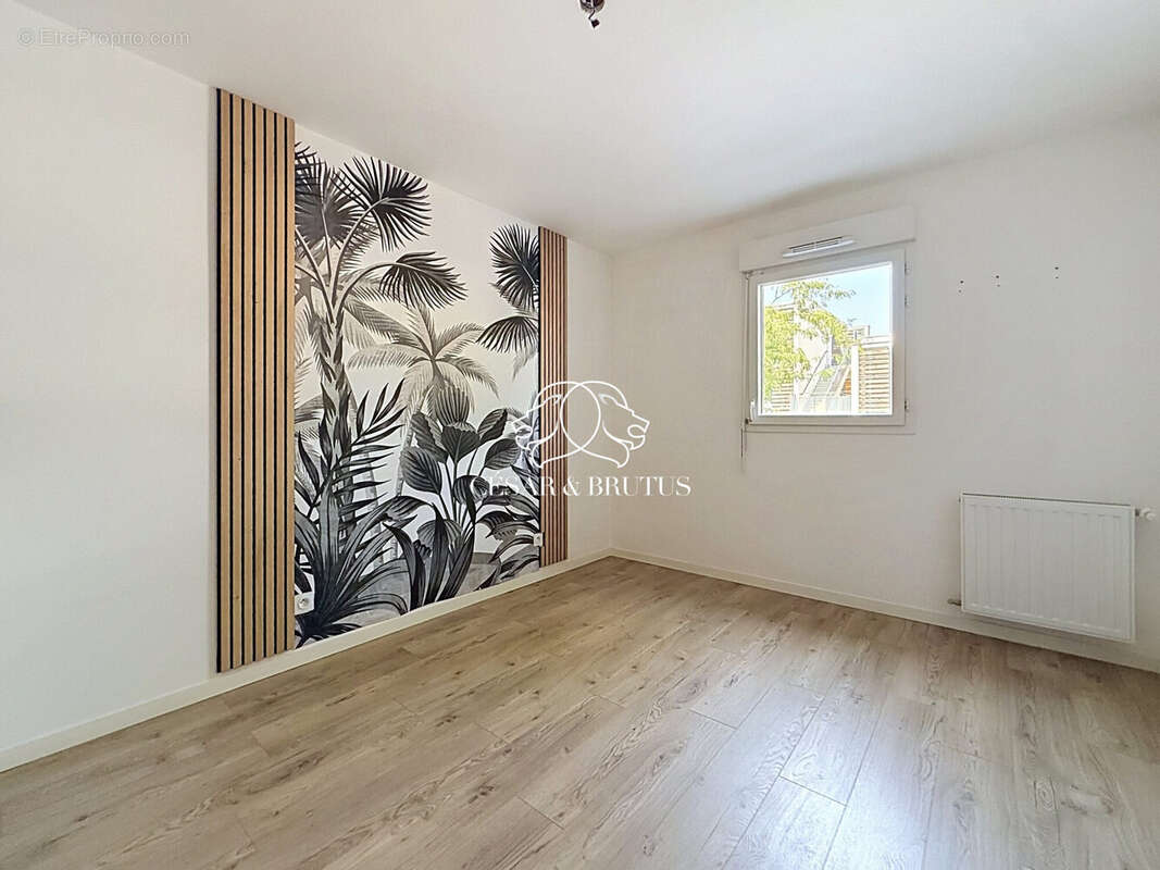 Appartement 63 m² à Bron  - photo 8