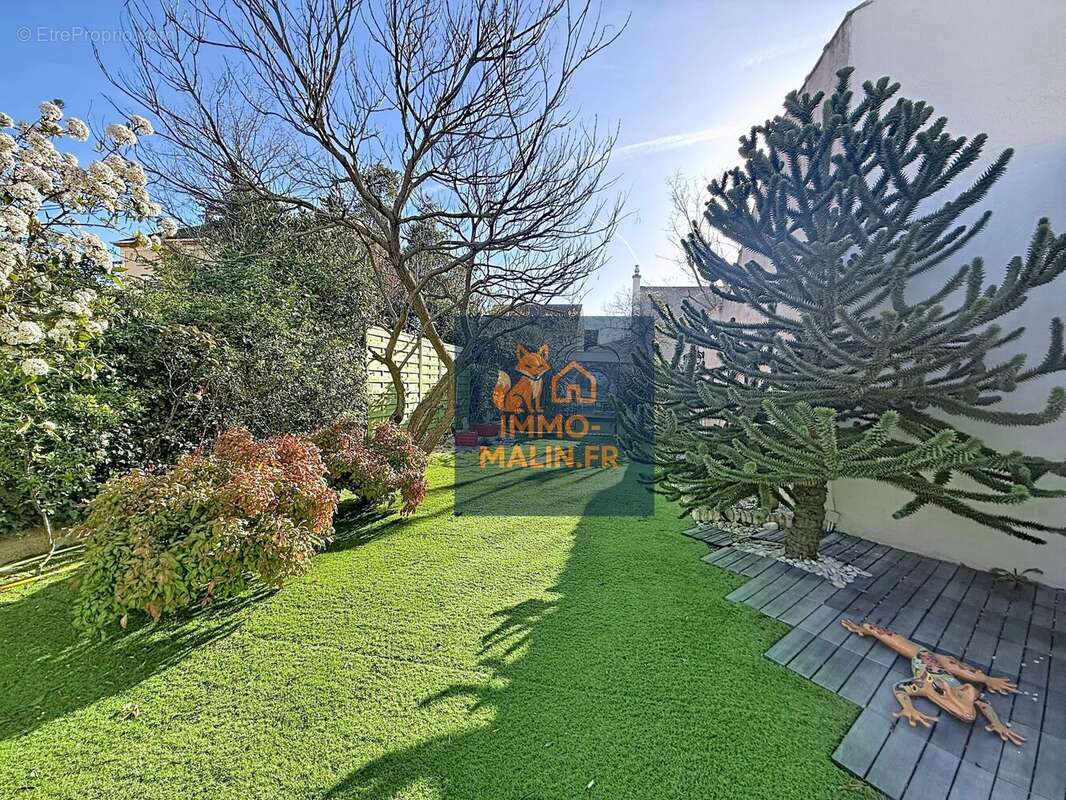 Jardin - Maison à NANTERRE