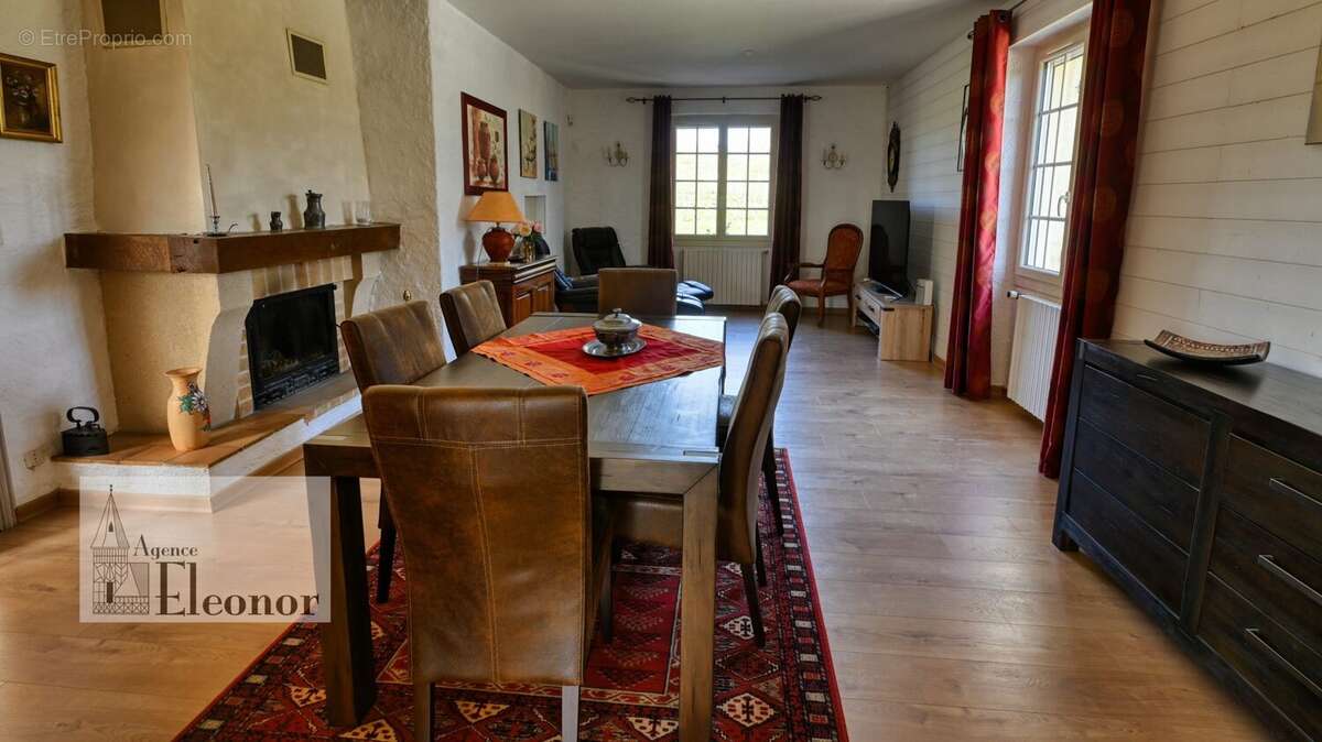 Maison à MONBAZILLAC