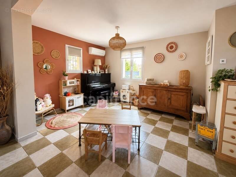 Maison à PERTUIS