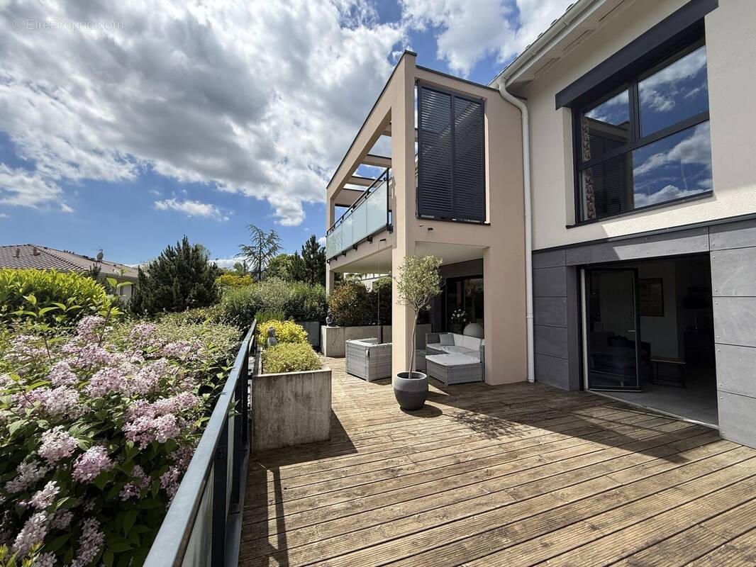 Appartement à BIVIERS
