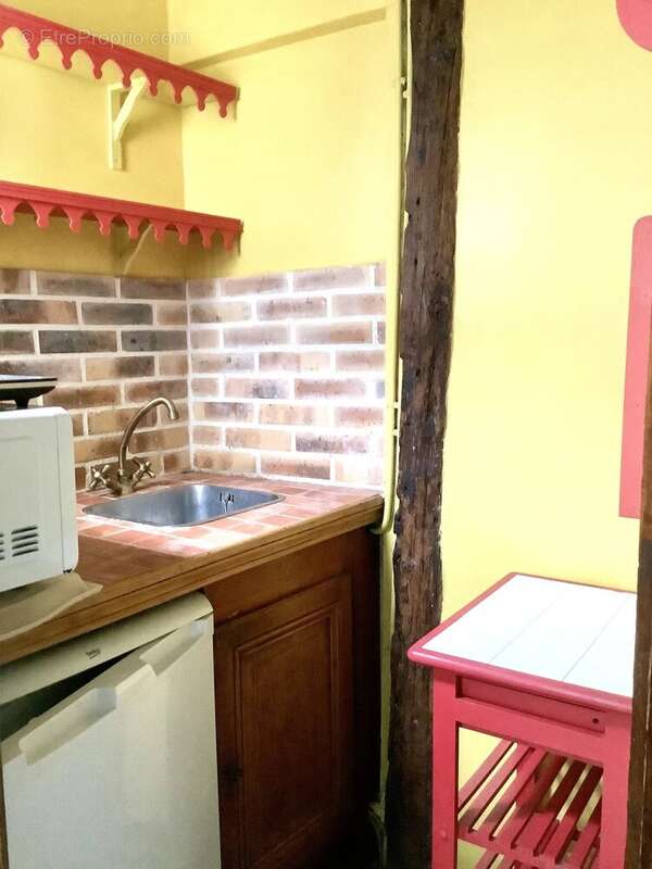 Appartement à PARIS-10E