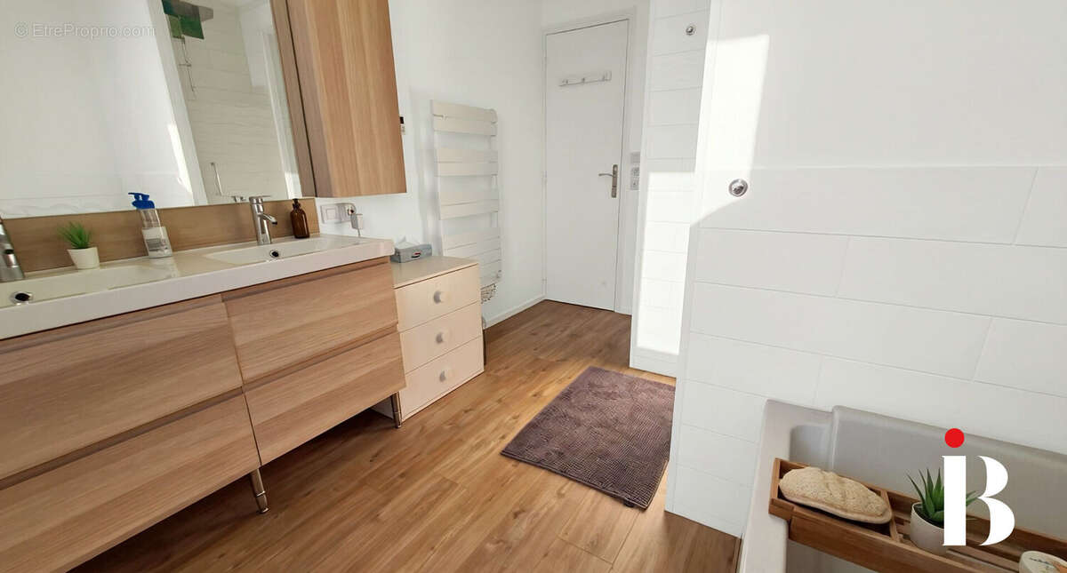 Maison familiale NANTES 115 m2 - Dépendance 20 m² - photo 6
