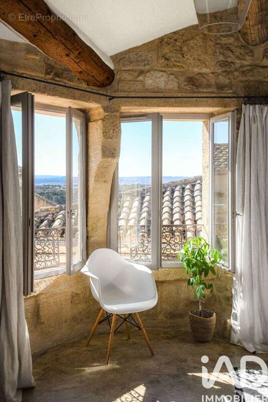 Maison 175 m² à Castillon-Du-Gard  - photo 9