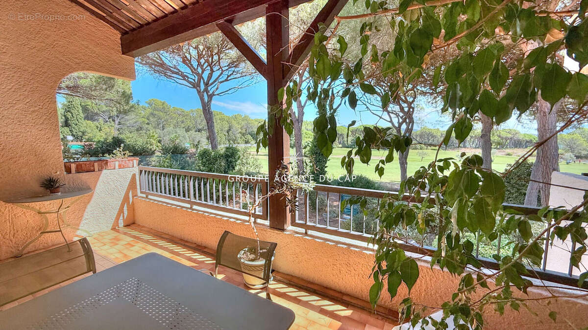 Appartement à SAINT-RAPHAEL