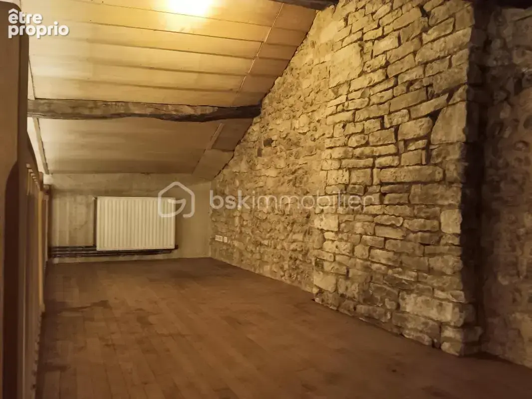  Longère de 195 m² + 185 m² de dépendances – Terrain 2 783 m² - photo 8