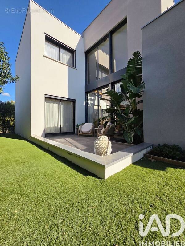 Photo 1 - Maison à MILLAS