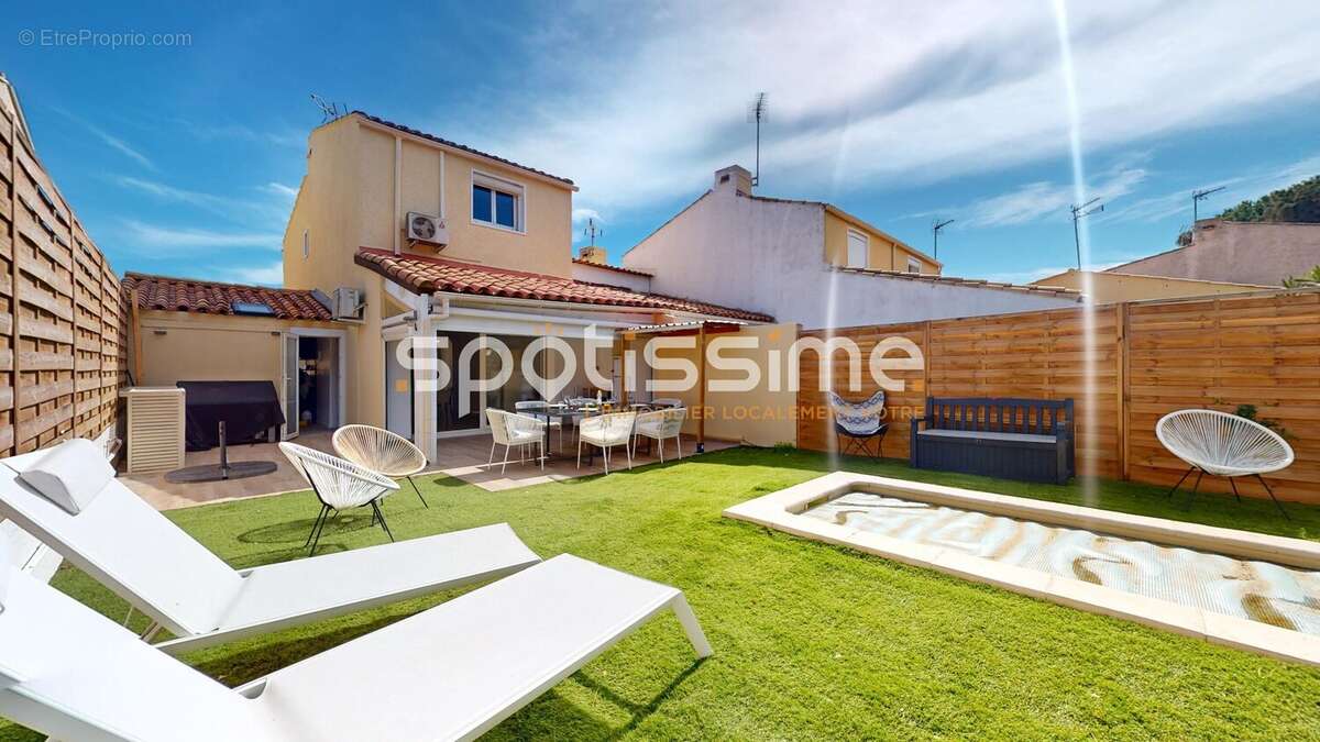 Maison à AGDE