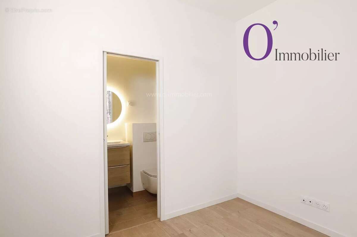 Appartement à PARIS-19E