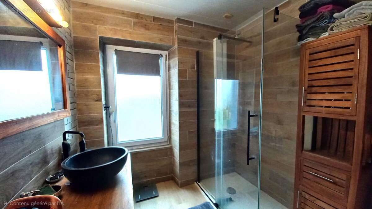 Maison à HAUTE-GOULAINE