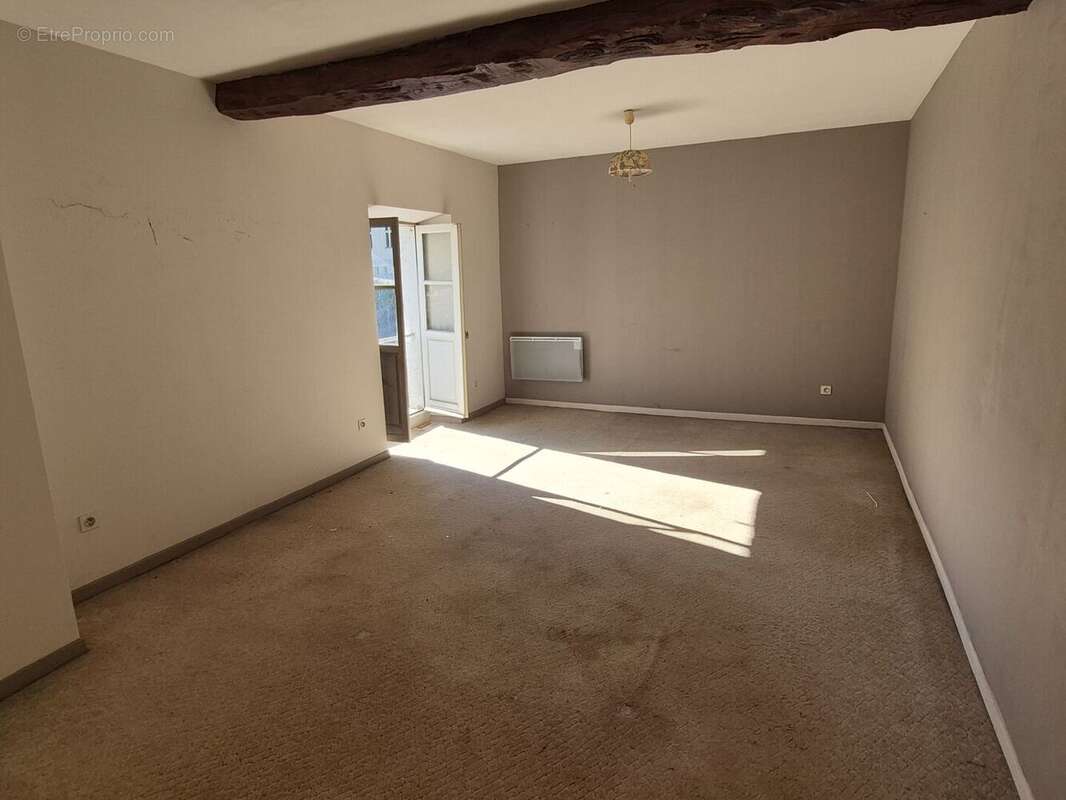 20260409101214 - Commerce à NONTRON