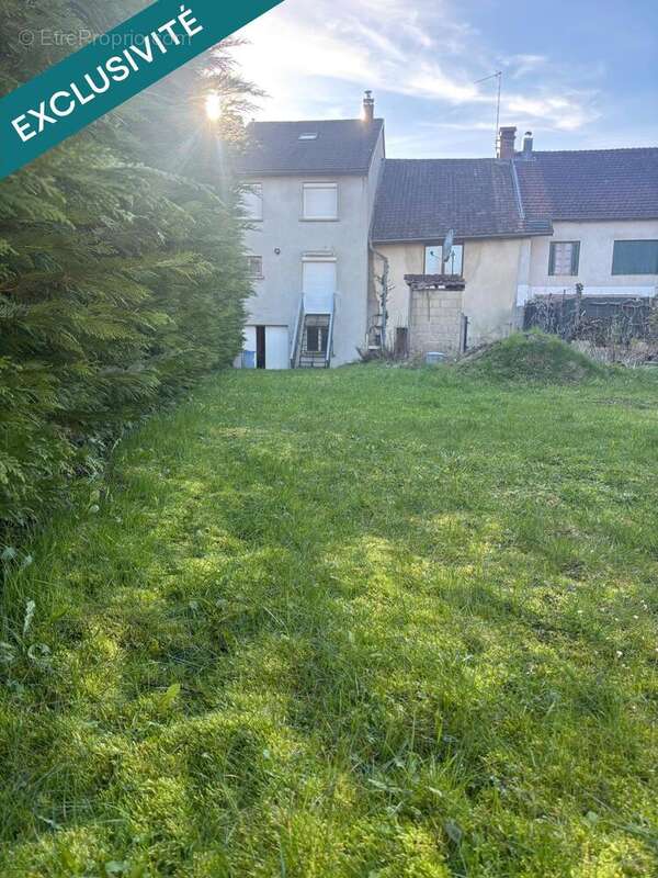 Maison 152 m² à Cogna  - photo 2