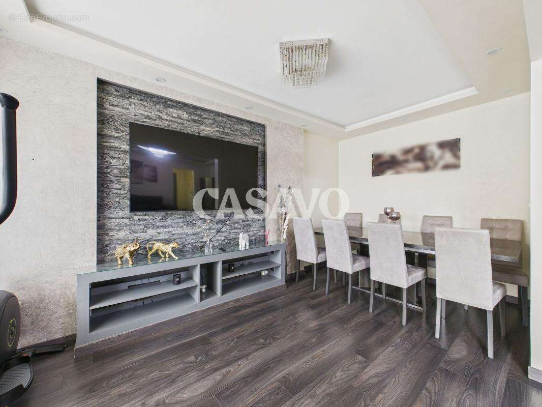 Appartement à DECINES-CHARPIEU