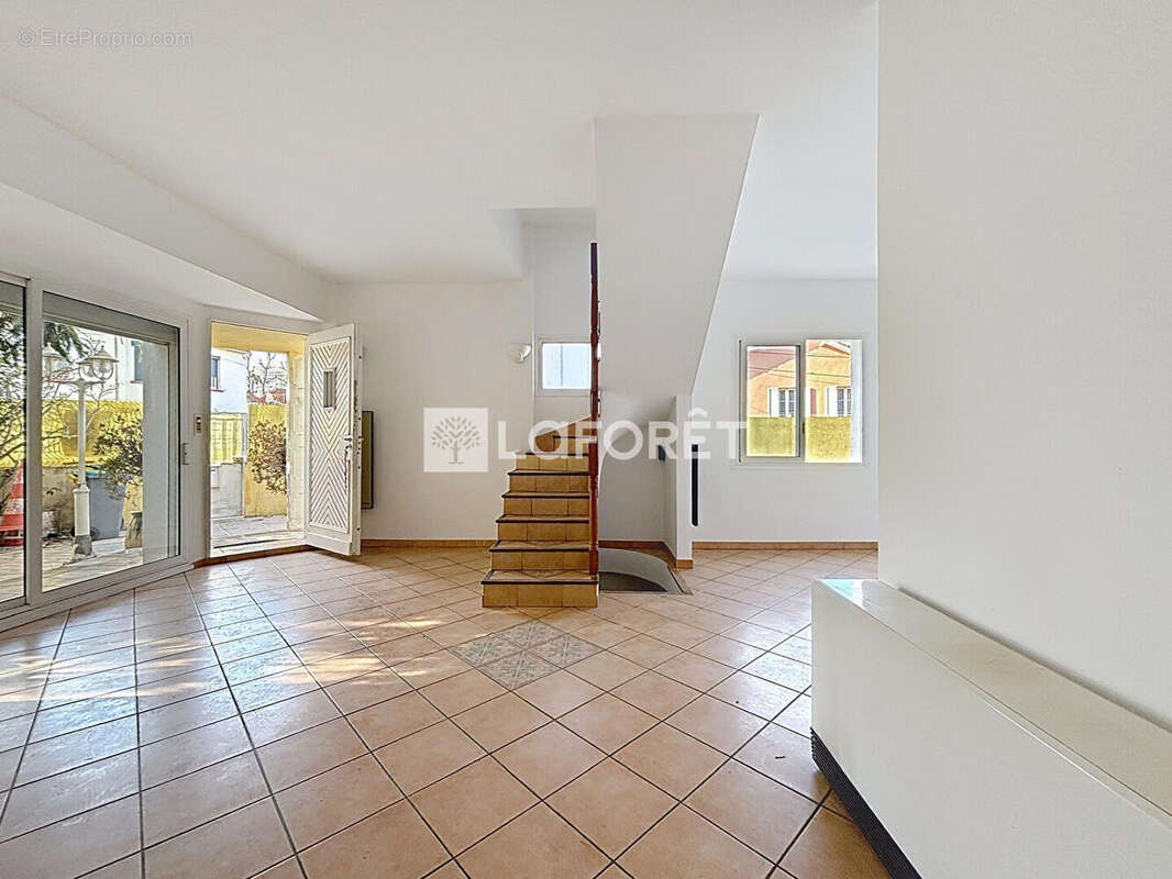 Maison à MARSEILLE-9E