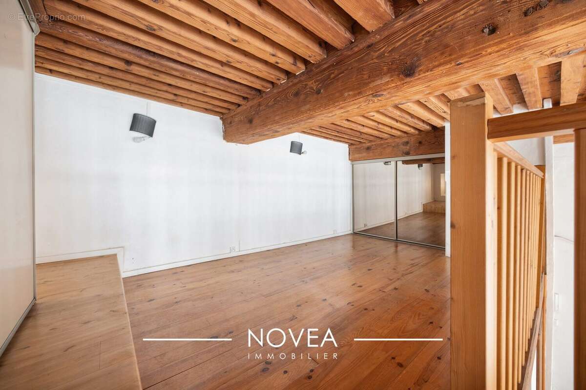 Appartement à LYON-1E