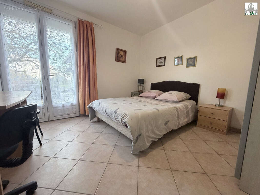 Maison à PONTOUX