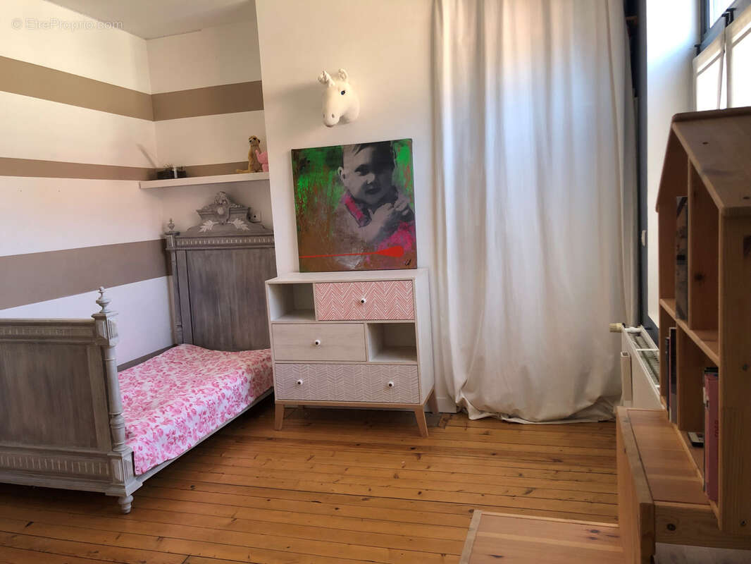 Maison à LA CHAPELLE-D'ARMENTIERES