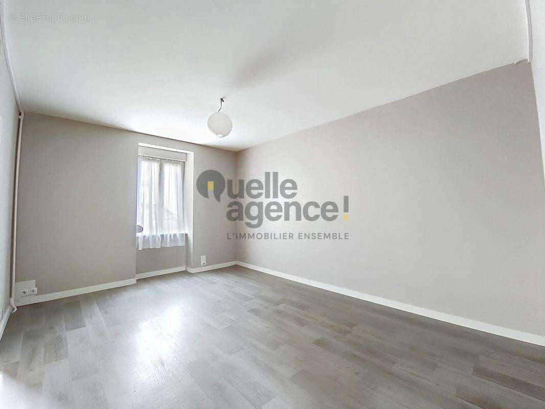 Maison à PLONEVEZ-DU-FAOU