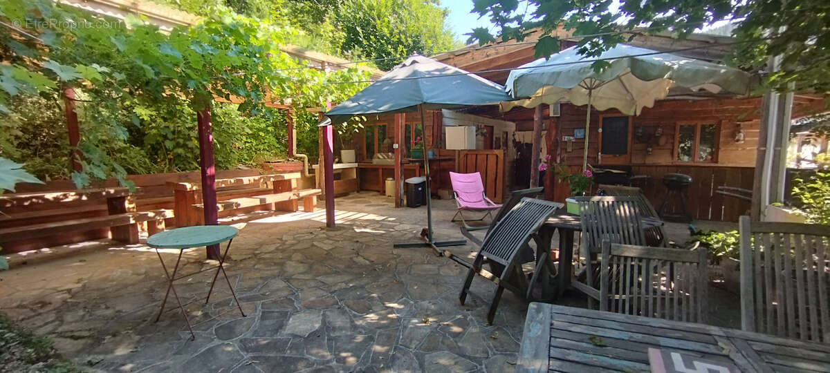Maison à NONIERES