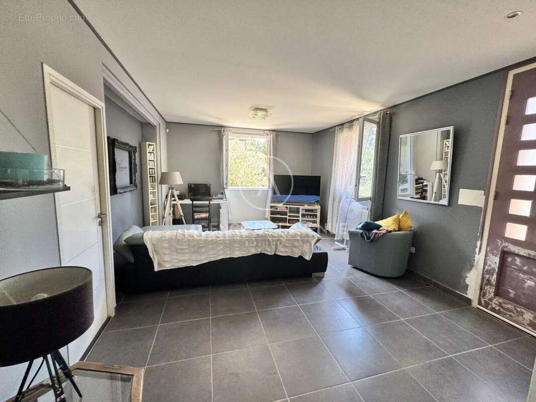 Appartement à SAINT-MANDRIER-SUR-MER