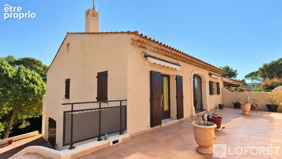 Maison à FREJUS