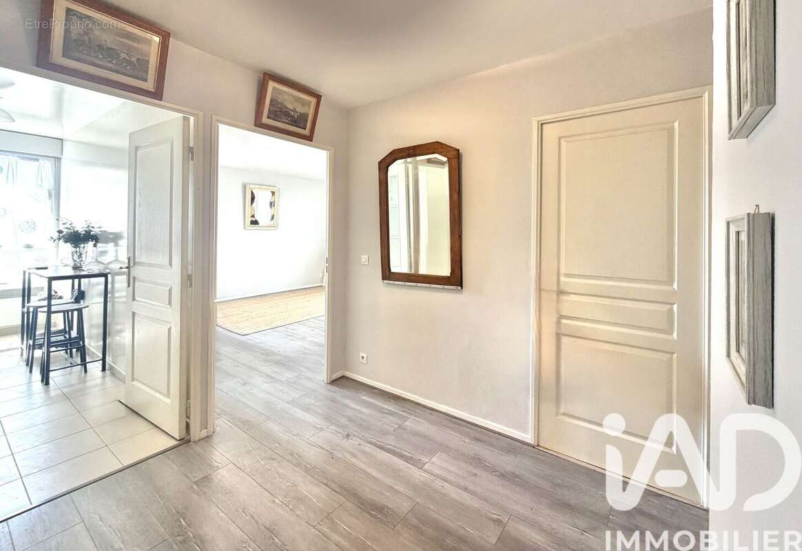 Photo 5 - Appartement à COMBS-LA-VILLE