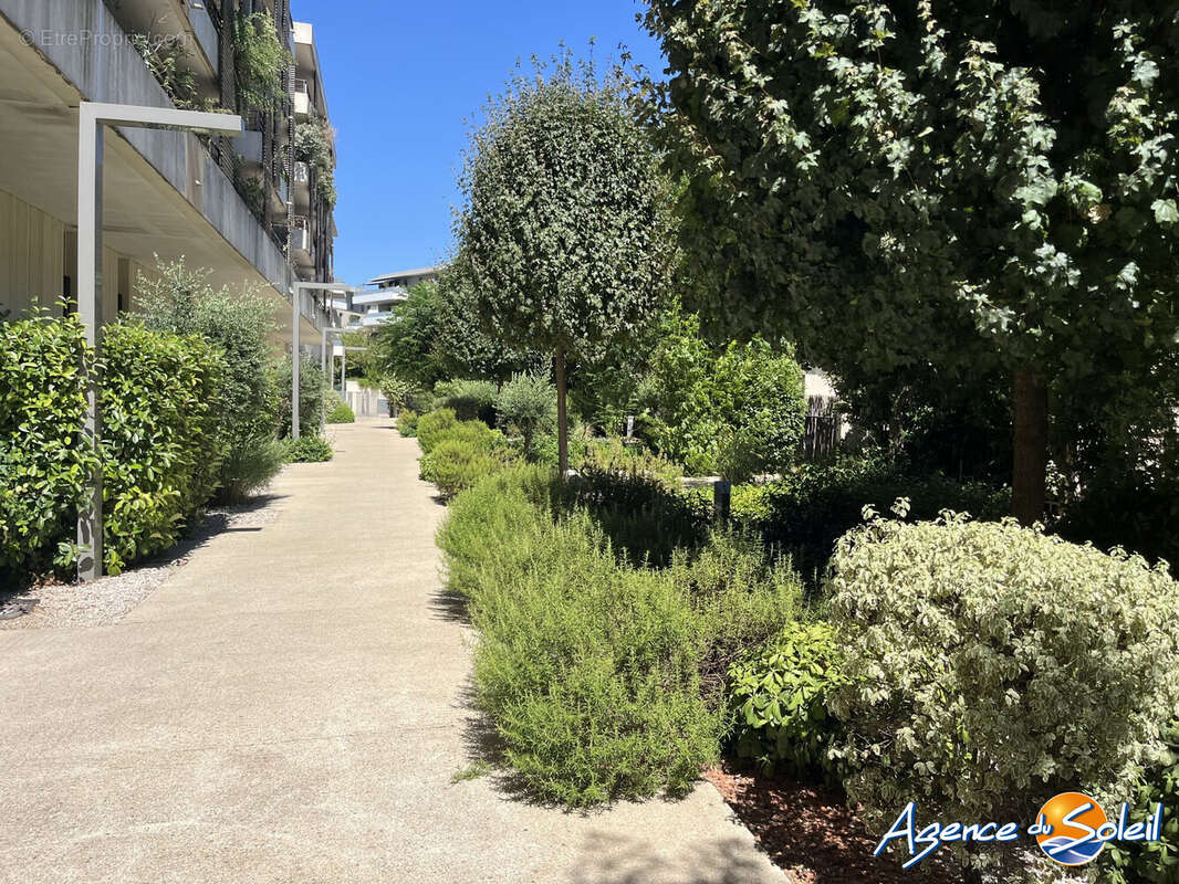 Appartement 60 m² à Juvignac  - photo 8