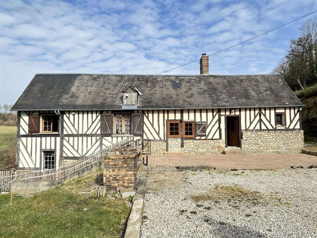 Maison à VIMOUTIERS
