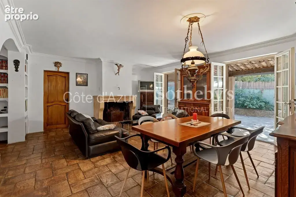 Saint Tropez, maison à rénover avec jardin à quelques minutes à pied du village - photo 16