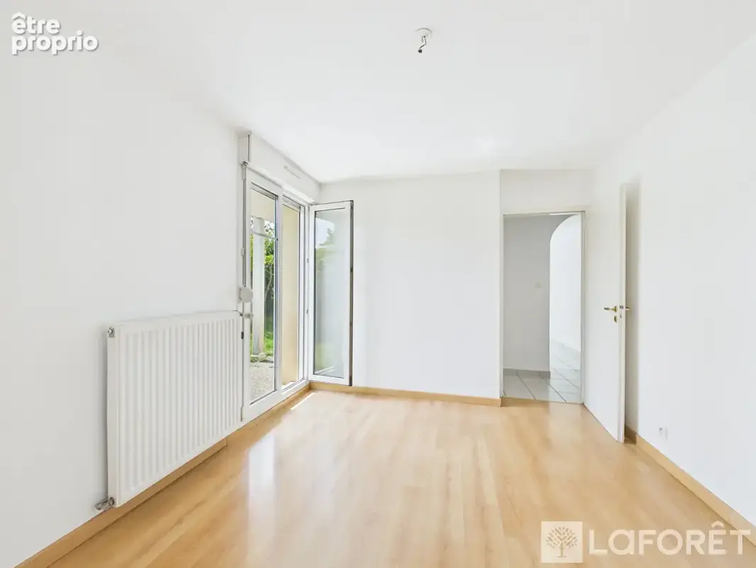 Bel appartement 4 pièces en rez de jardin - photo 4