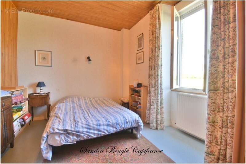 Maison à MARTIGNE-SUR-MAYENNE