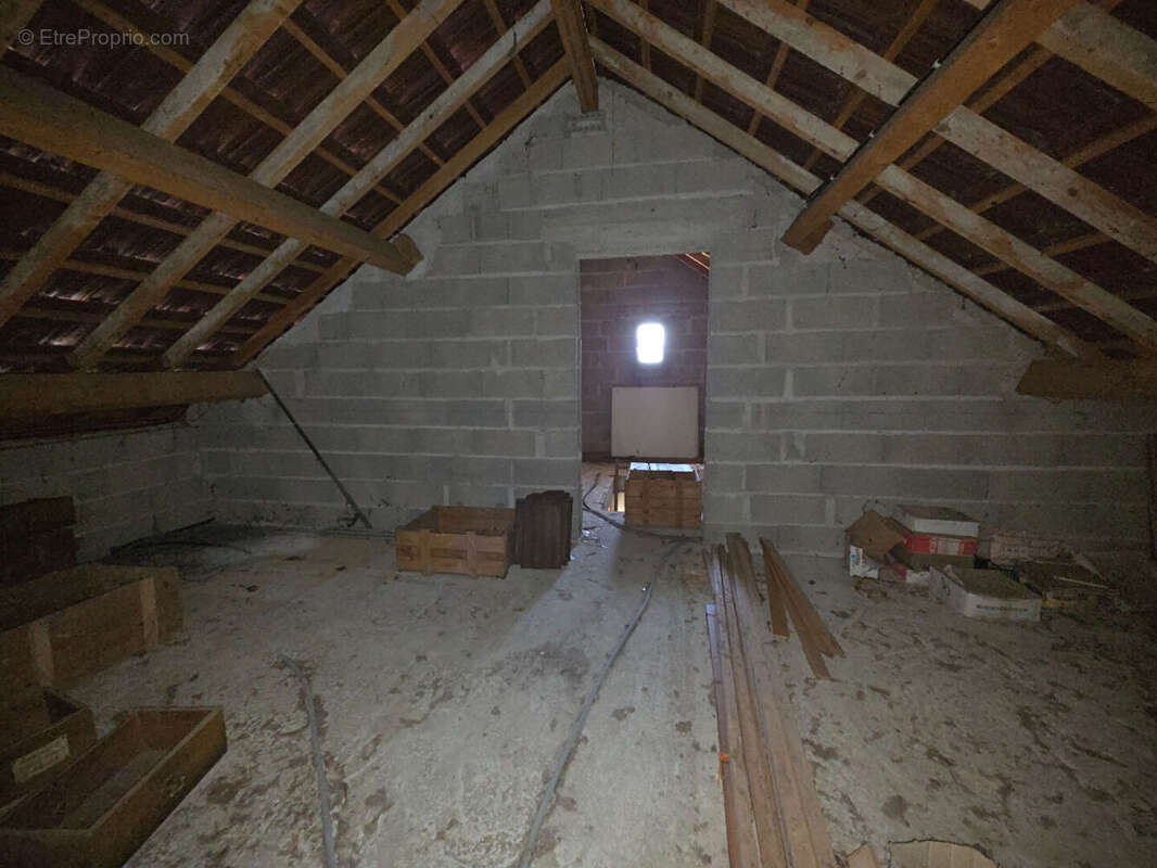 Maison à SAILLENARD