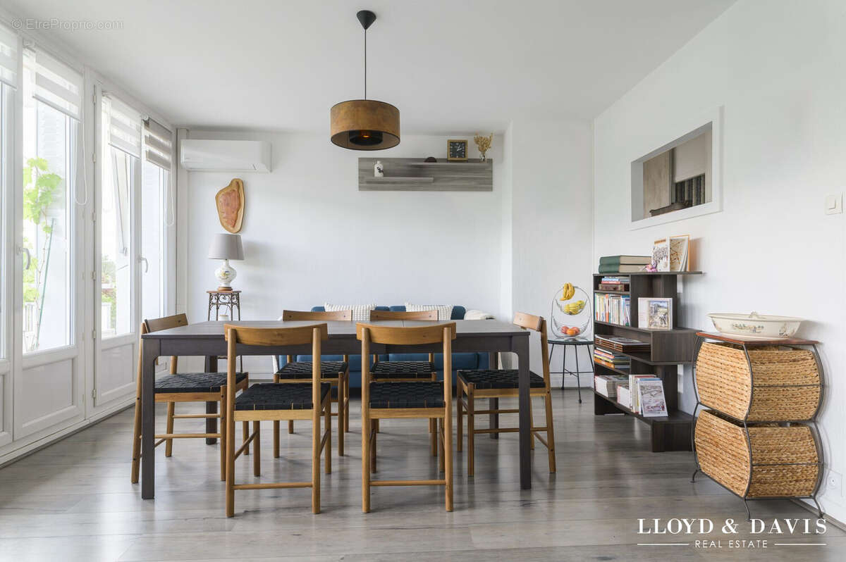 Appartement à MEYLAN