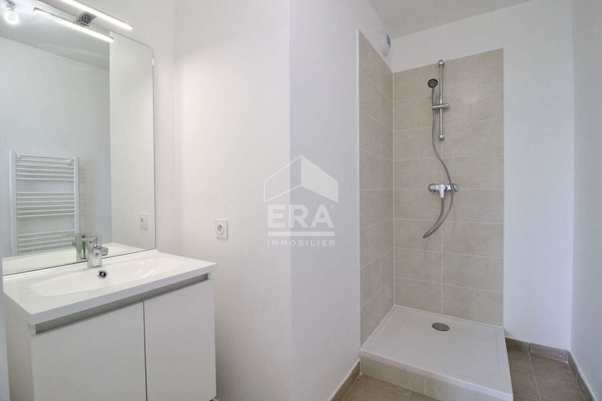Appartement à CHAMPS-SUR-MARNE