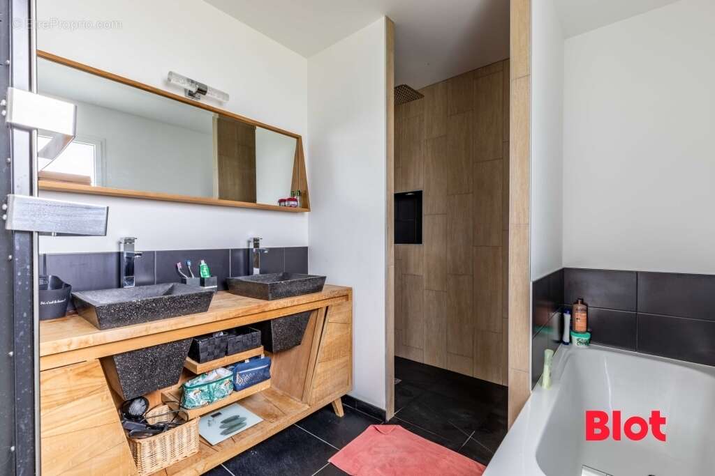 Maison à BREAL-SOUS-MONTFORT