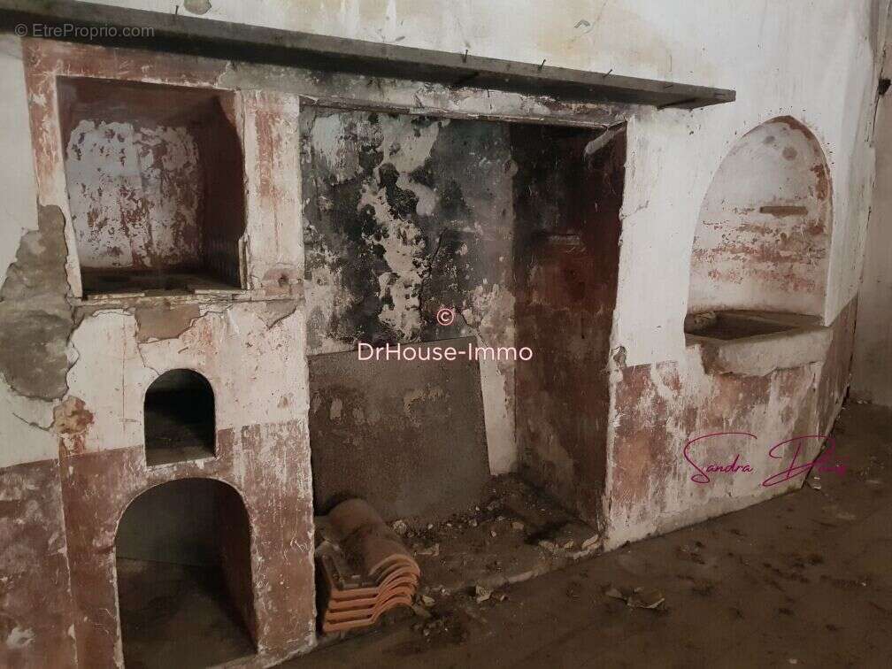 Parking à LA REOLE