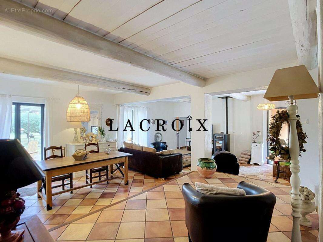 Maison 234 m² à Bedoin  - photo 6