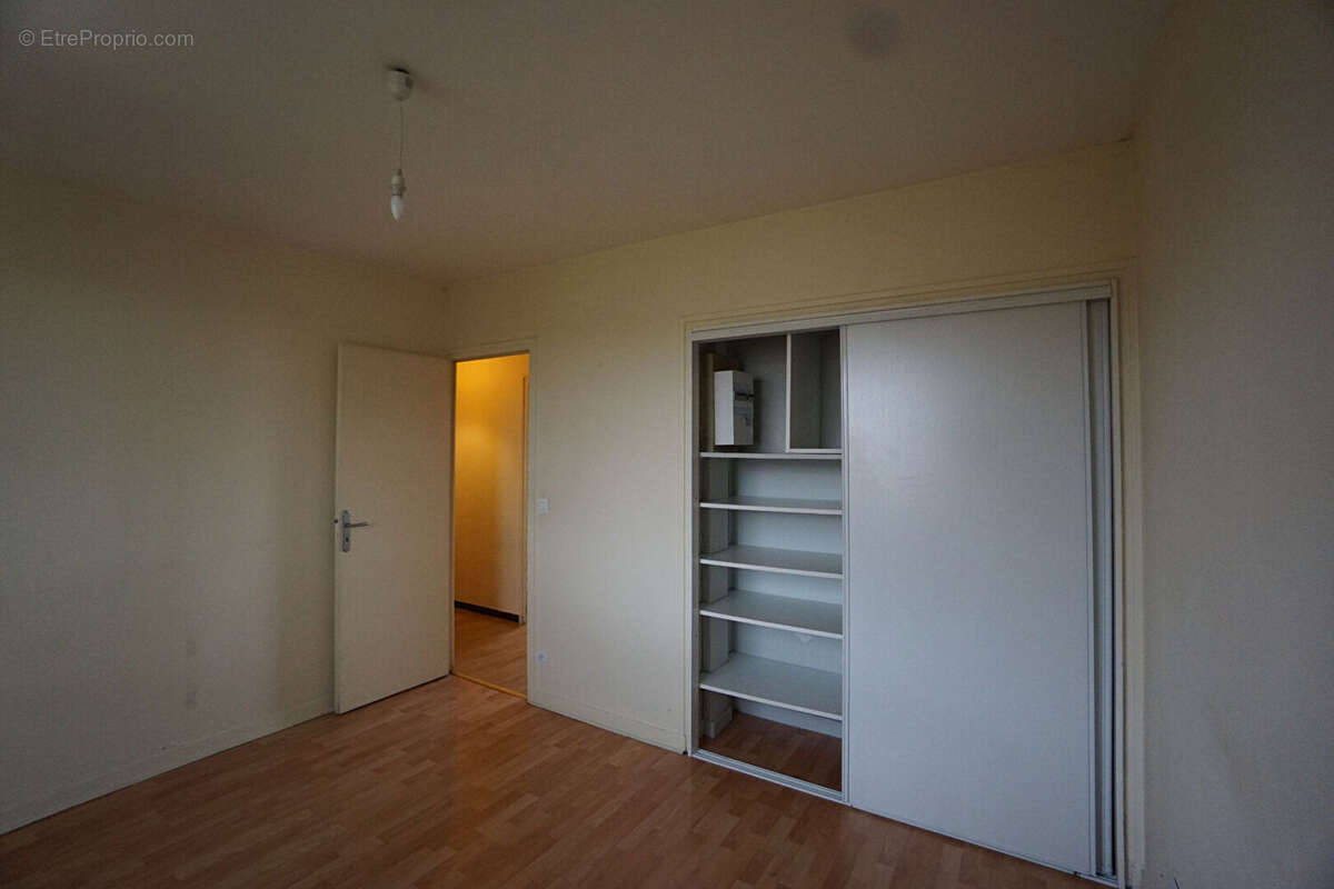 Maison à SAINT-GENIS-LAVAL