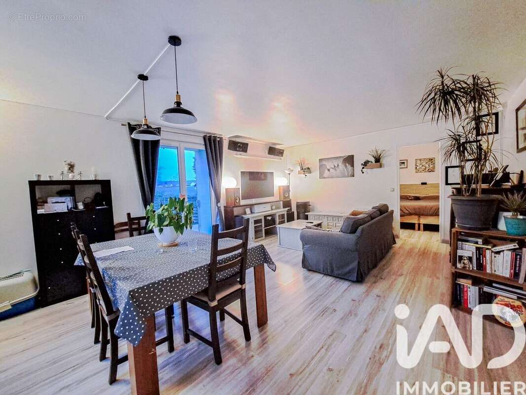 Photo 3 - Appartement à TACOIGNIERES