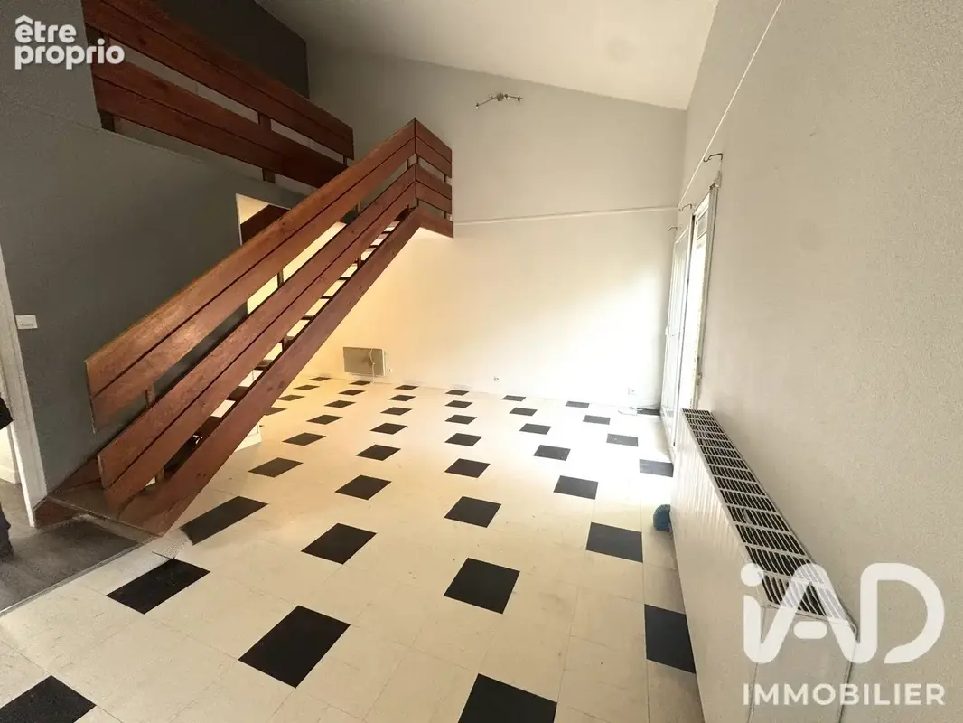 Photo 1 - Maison à CHATELLERAULT