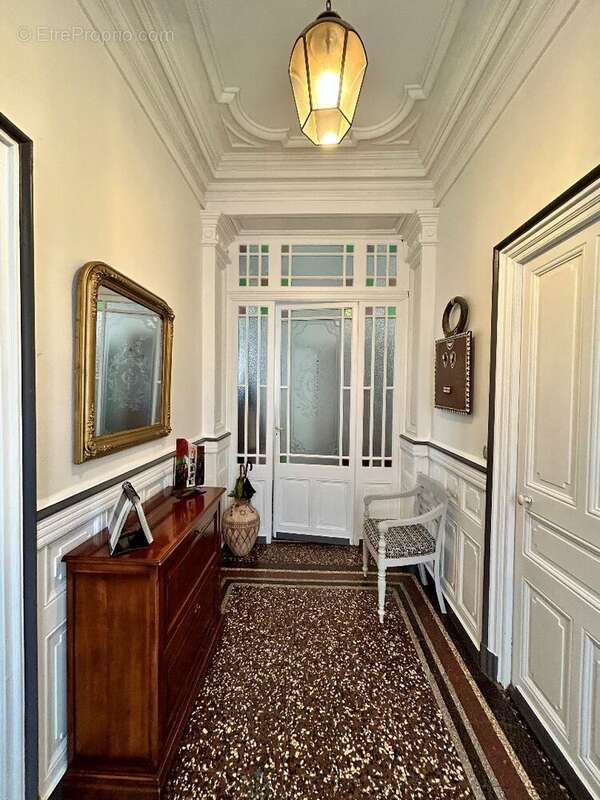 Maison de maître: élégance, confort et jardin - photo 8